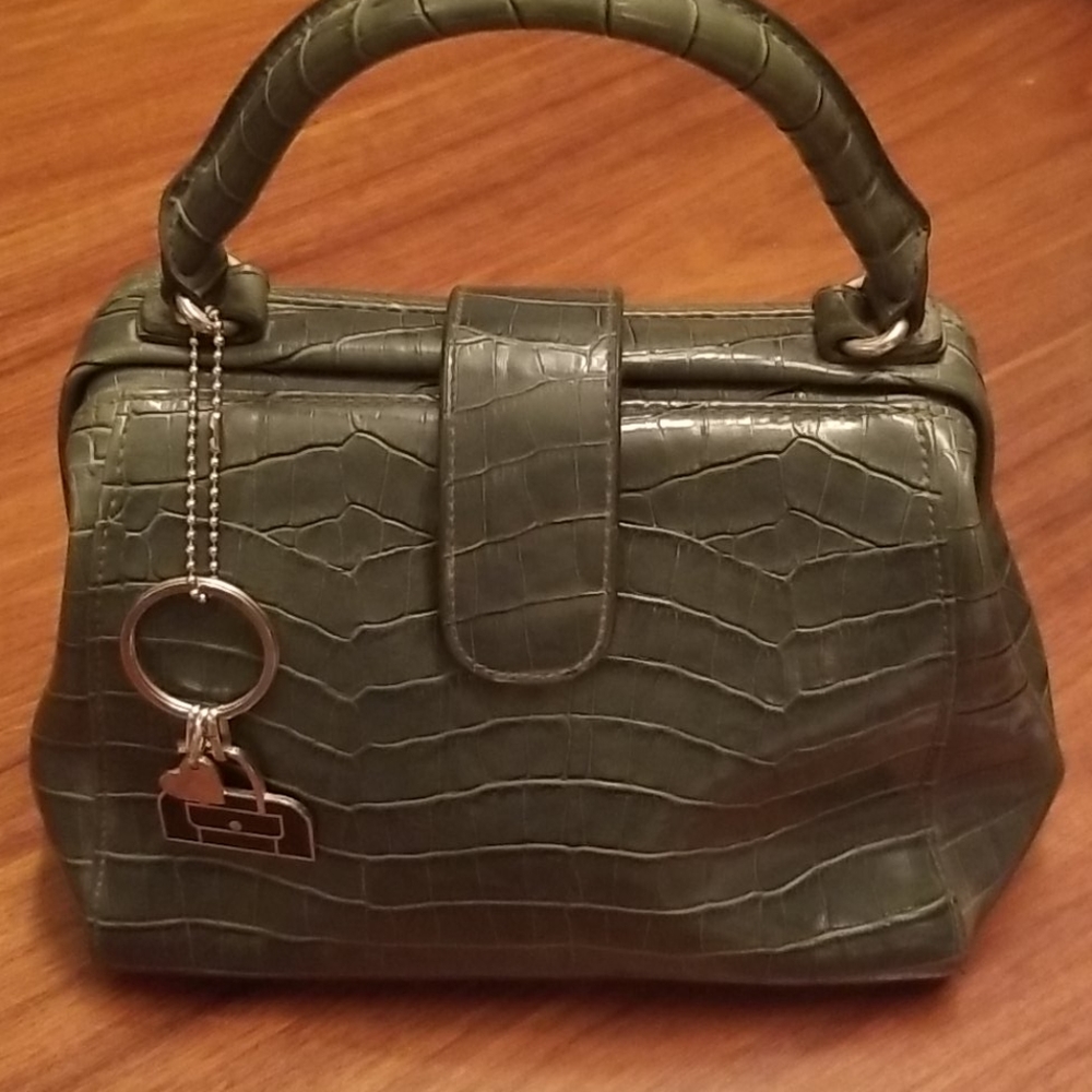 Vintage America Olive Green Croc-Embossed Top-Handle Satchel